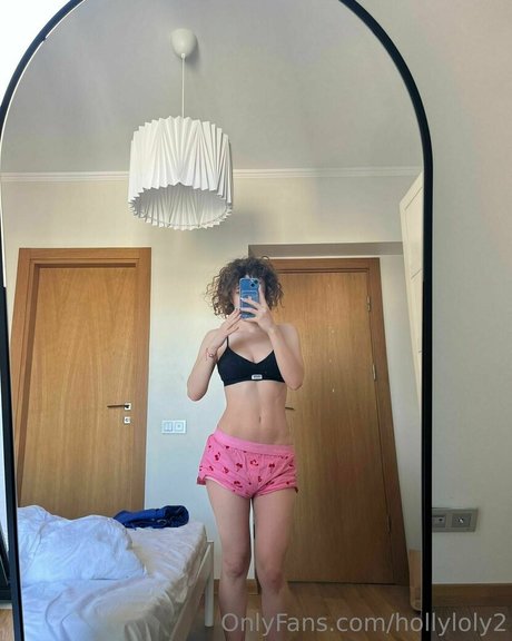 Hollyloly2