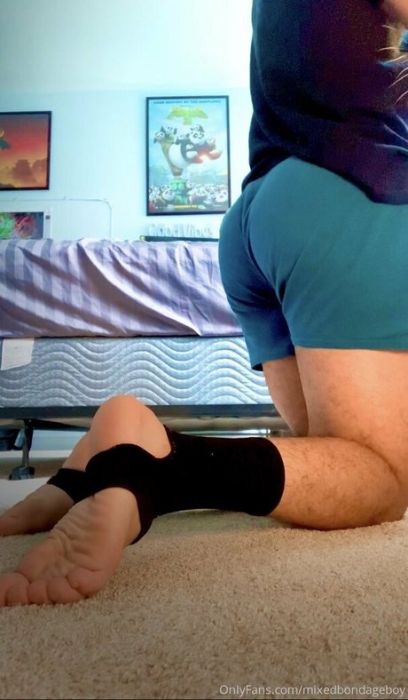 Mixedbondageboy