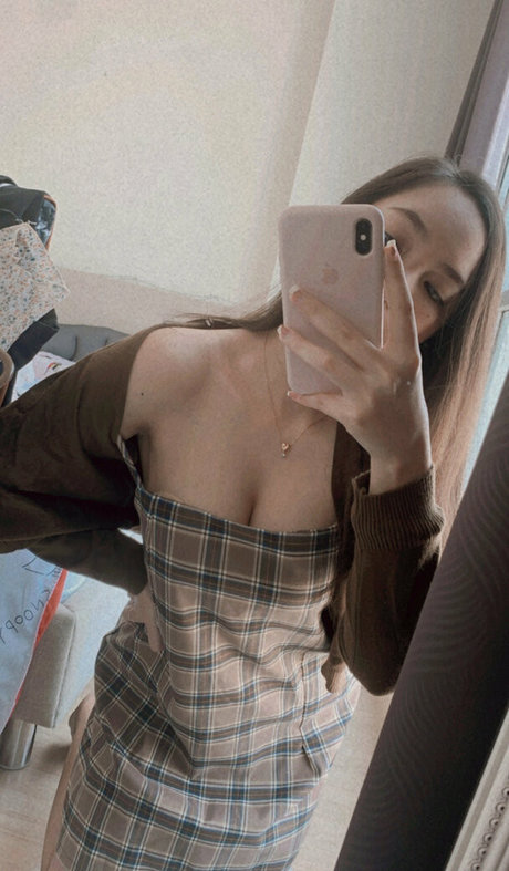 Nachpatcharawee Arjsalee