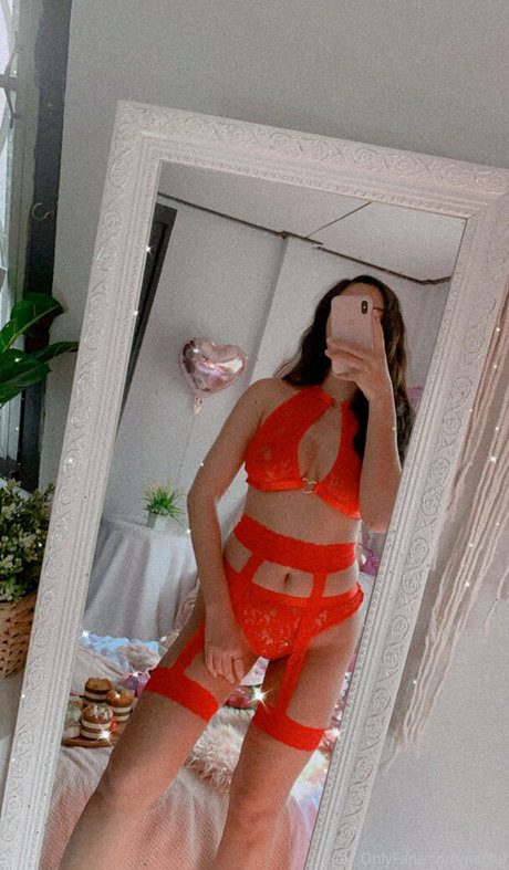 Nachpatcharawee Arjsalee