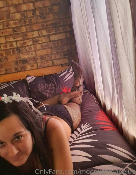 Moonlightbabeluv