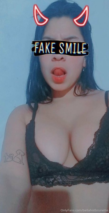 Bellahotbrunette