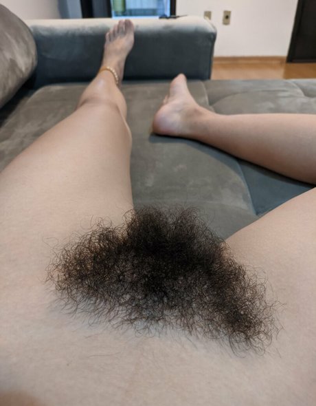 Hairyangela