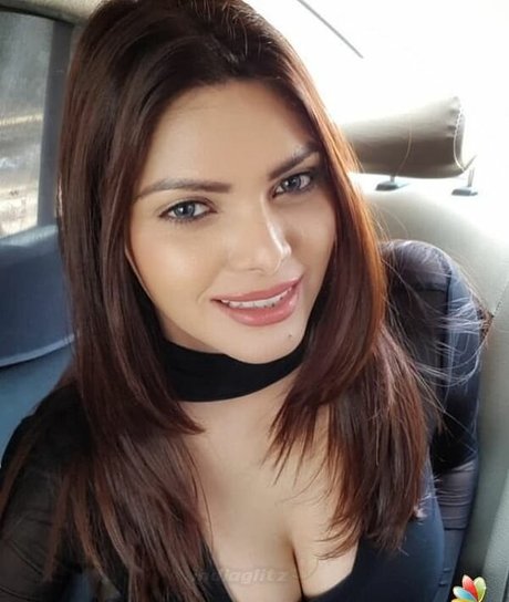 Sherlyn Chopra