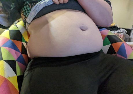 Abbybeebelly