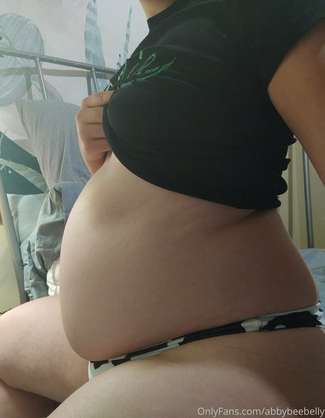 Abbybeebelly