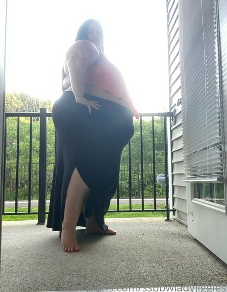Ssbbwladyjiggles