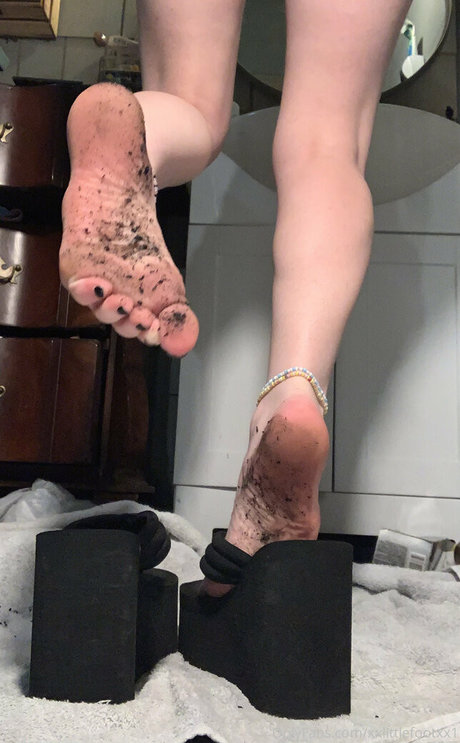 Xxlittlefootxx1