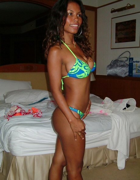 Nacktes geleaktes OnlyFans-Foto von Paulathai