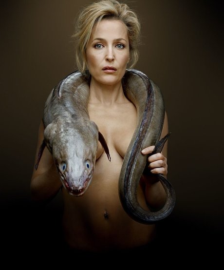 Gillian Anderson