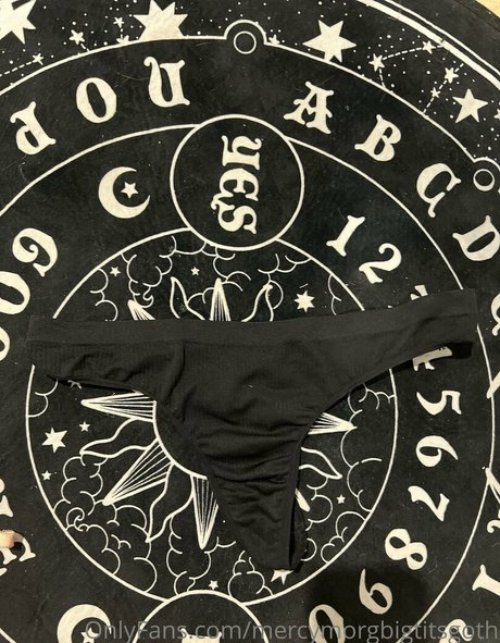 Mercymorgbigtitsgoth