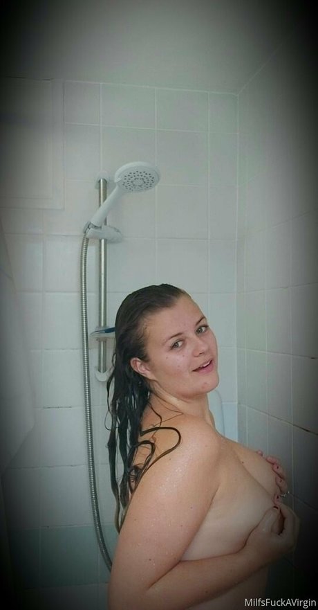 Milfsfuckavirgin