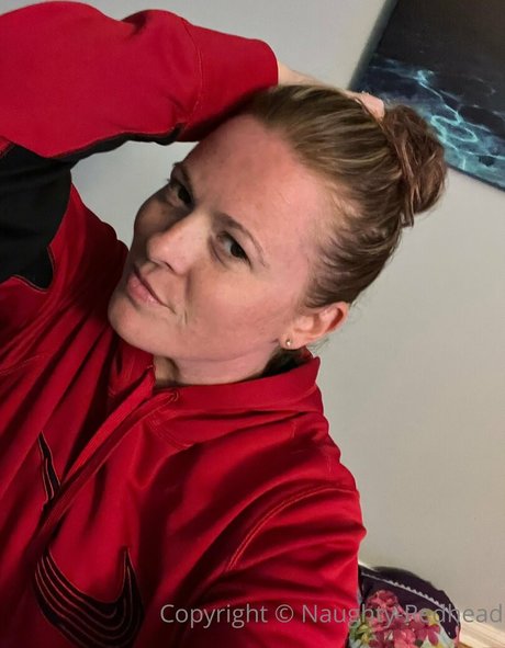 Naughtyredhead